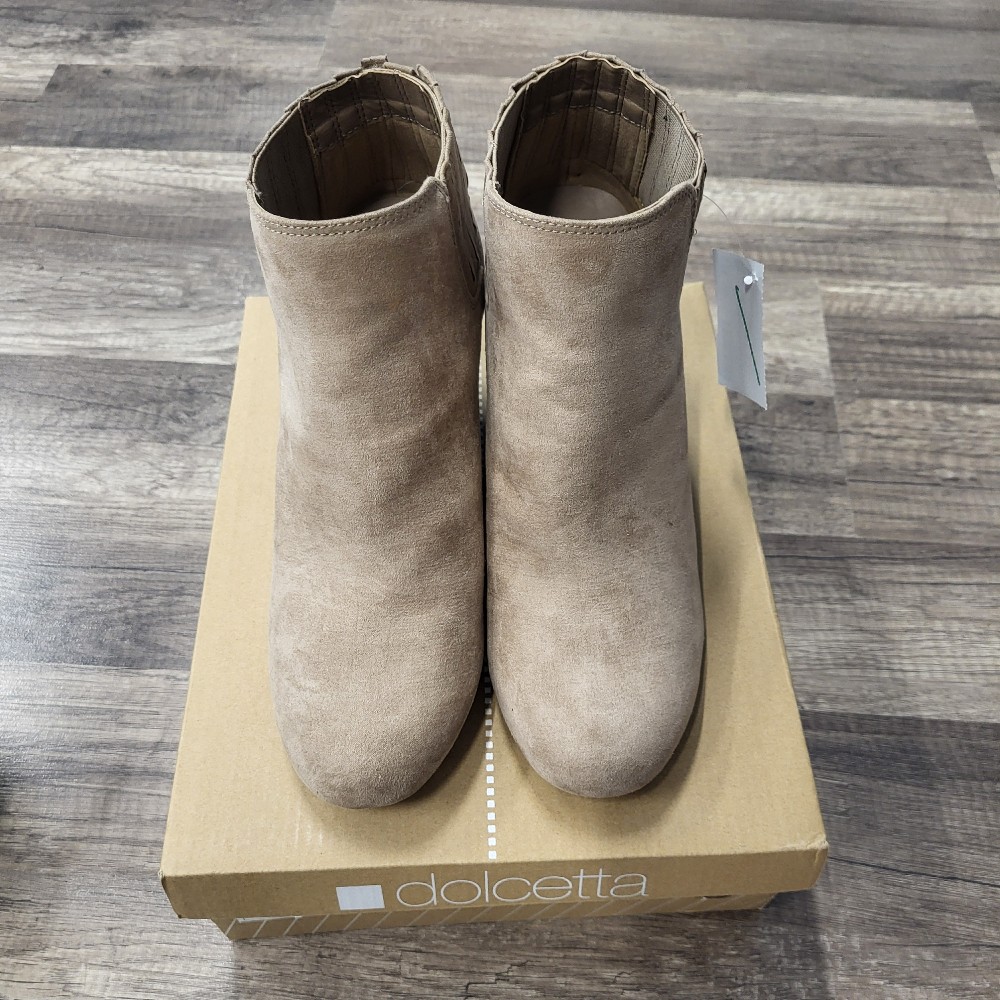 Dolcetta Kimmy Wedge Ankle Boots, 8.5