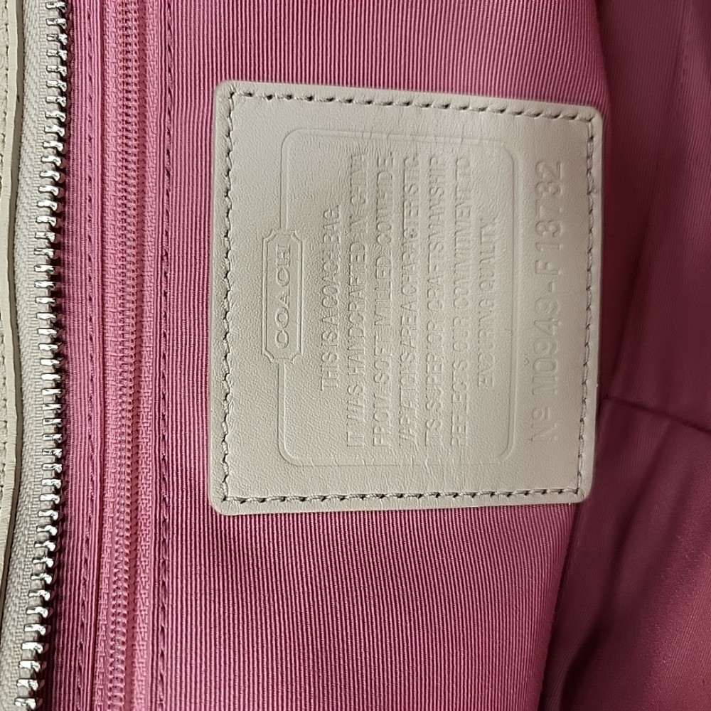 Vintage Coach Legacy Pebbled Leather Bag Beige