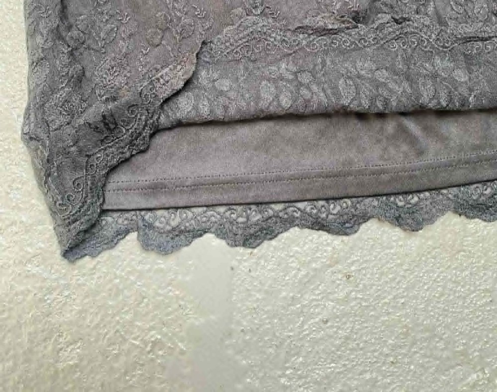 Suzanne Betro Lace Overlay SS