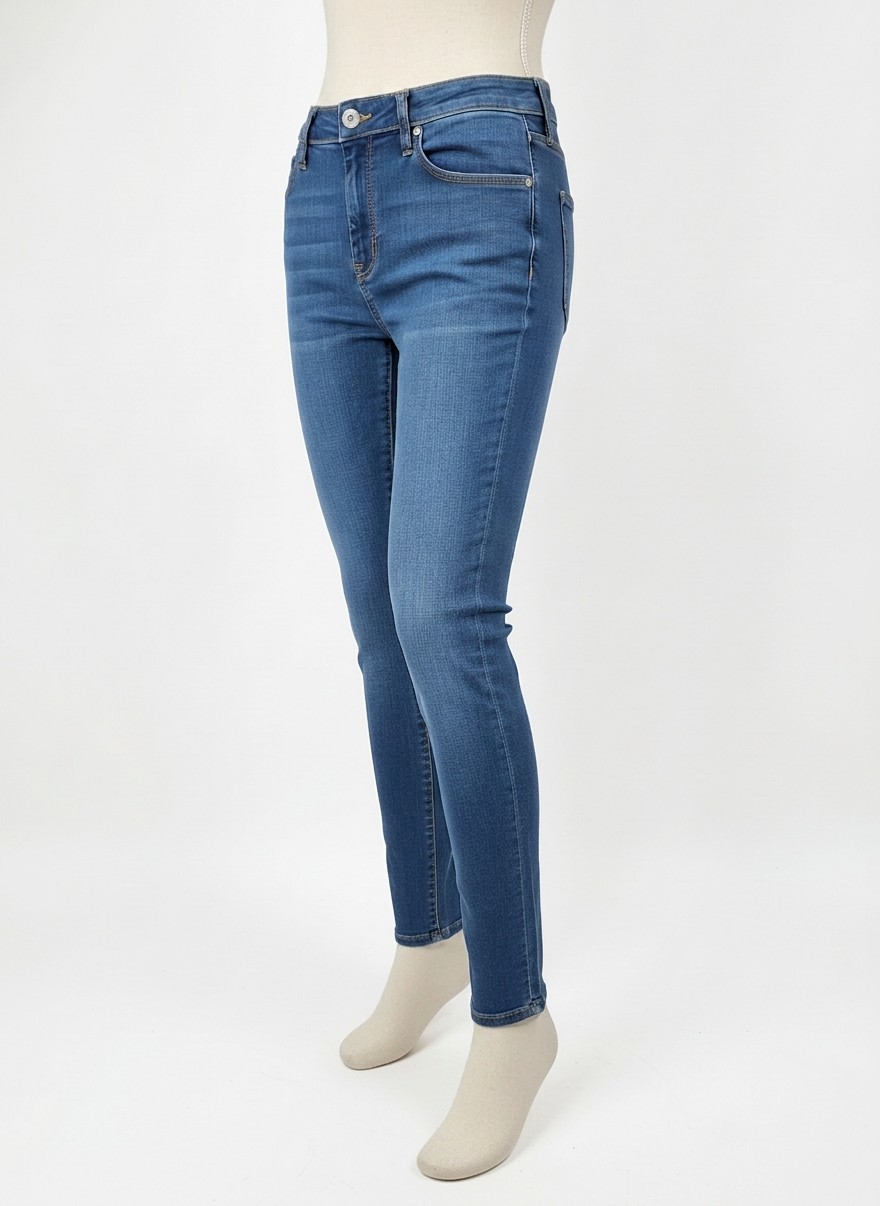 Universal Thread skinny jeans