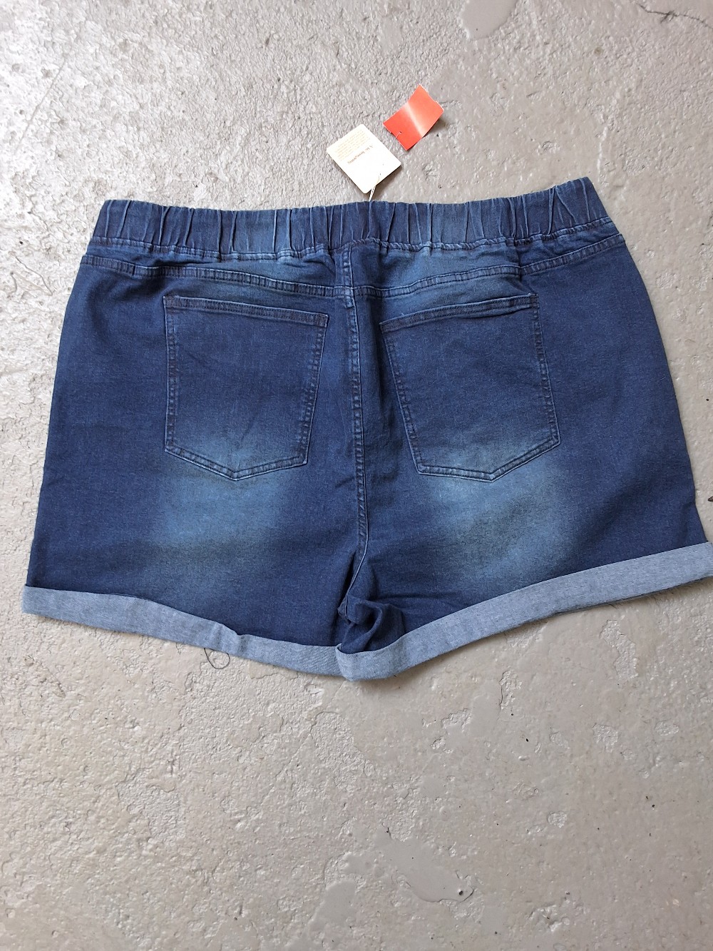 Bloom Chic Cuffed Shorts plus