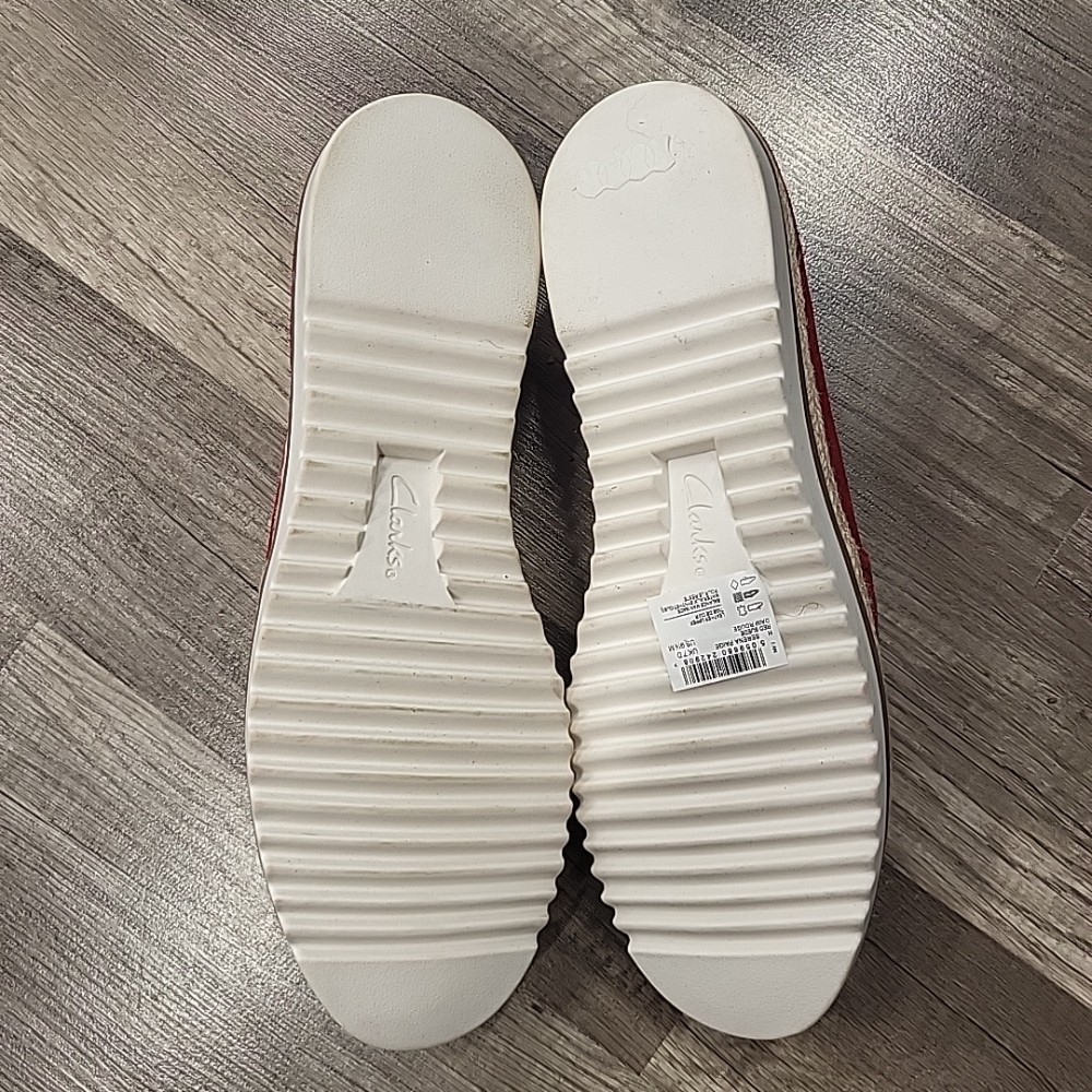 Red Clarks Shoes, 9.5
