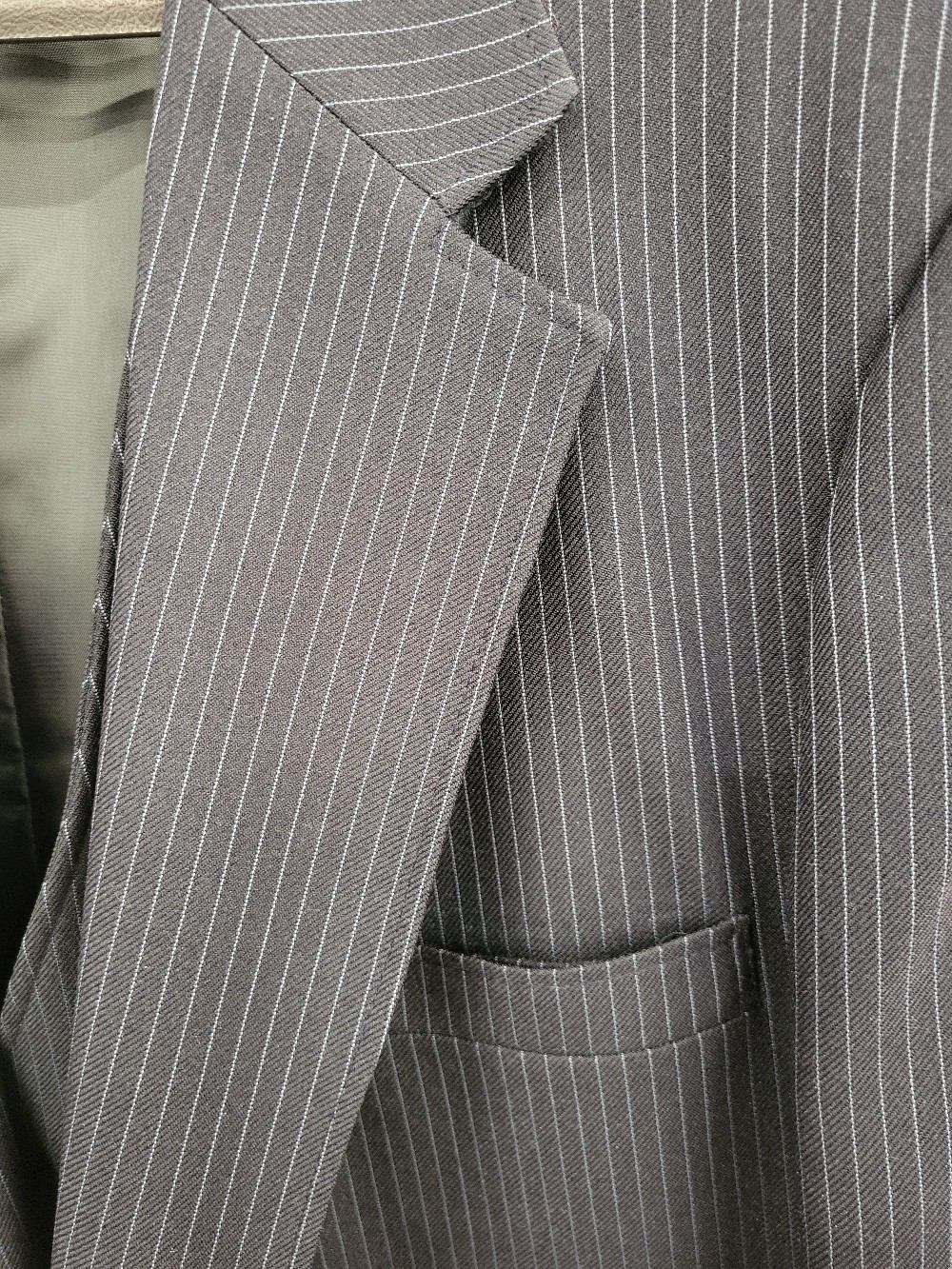 TownCraft Pin Stripe Men's Suit Blazer & Vest, 46 XT