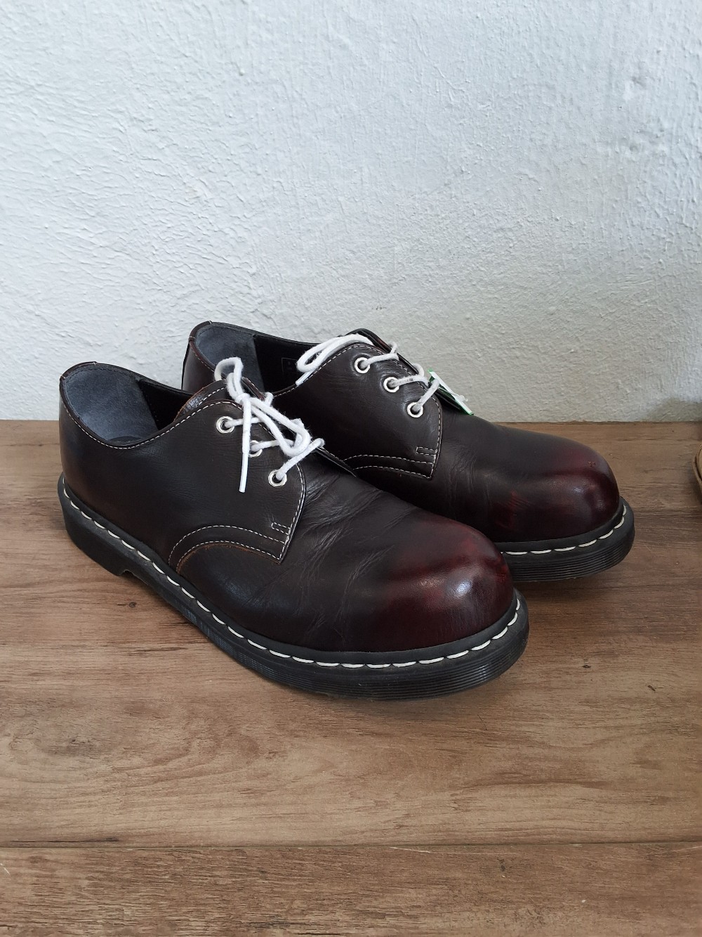 Dr. Martens Original 1925 Shoes