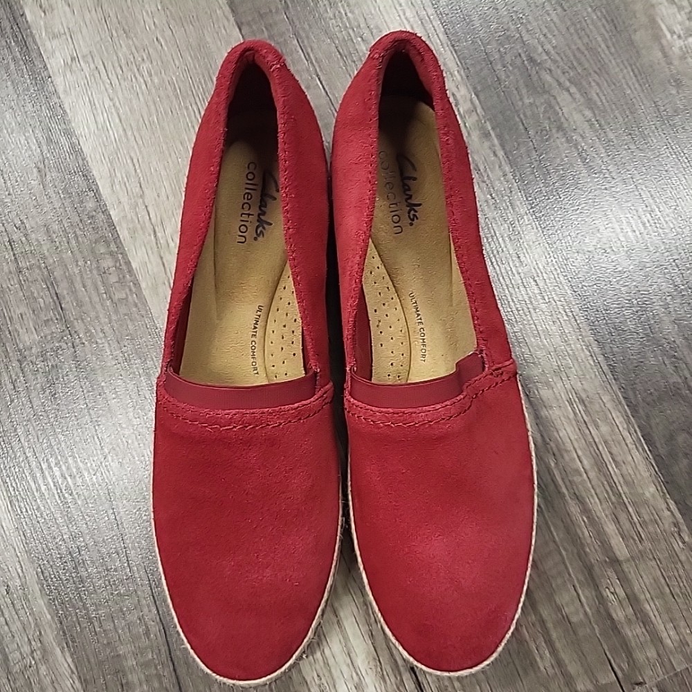 Red Clarks Shoes, 9.5