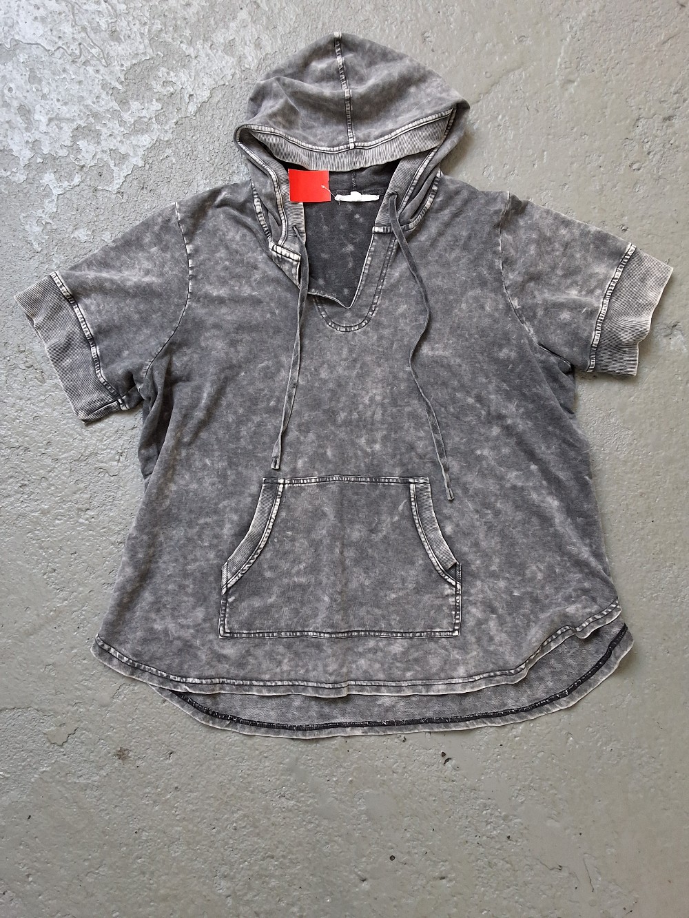 Jane + Delancey Distressed SS