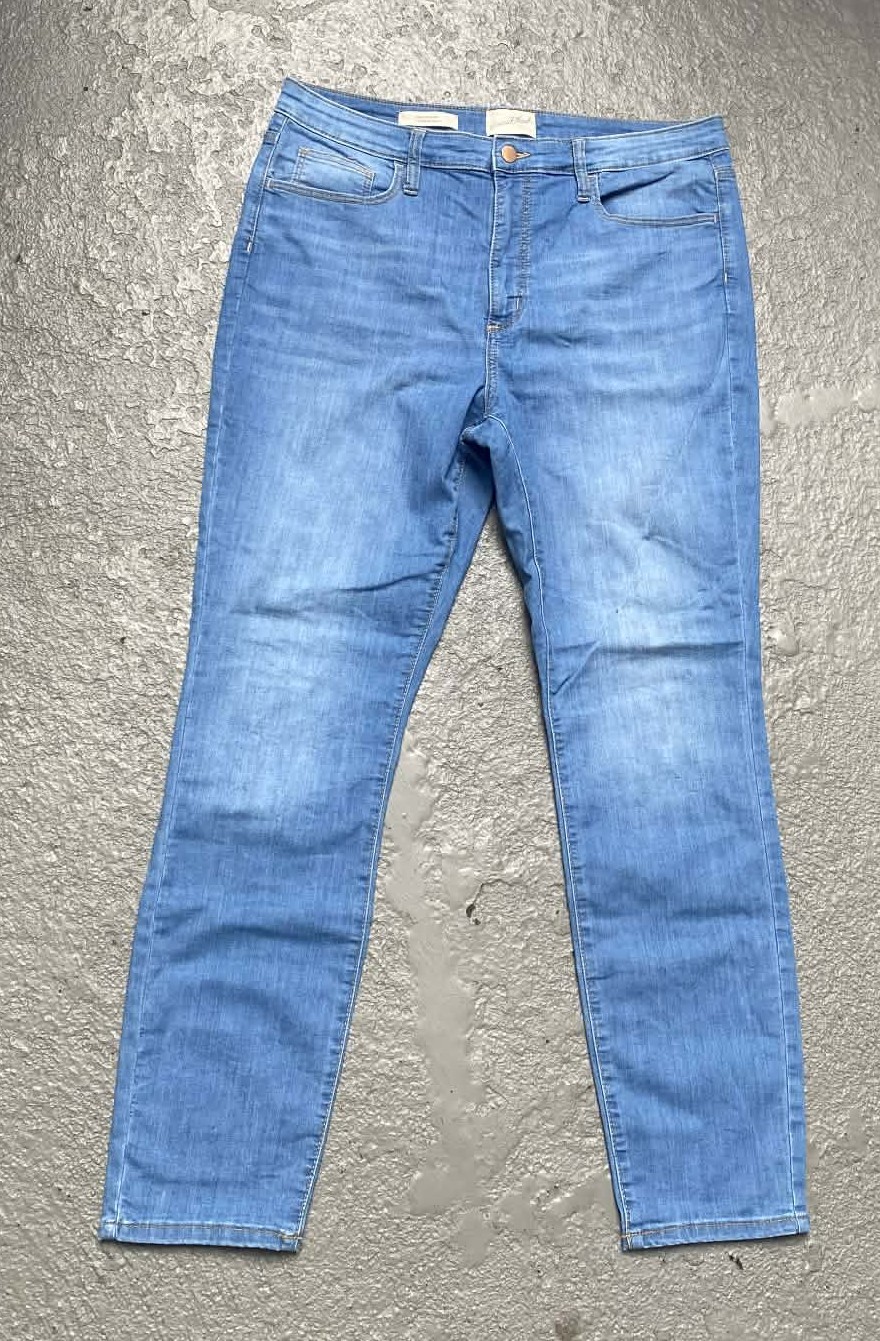 Universal Thread High Rise Skinny