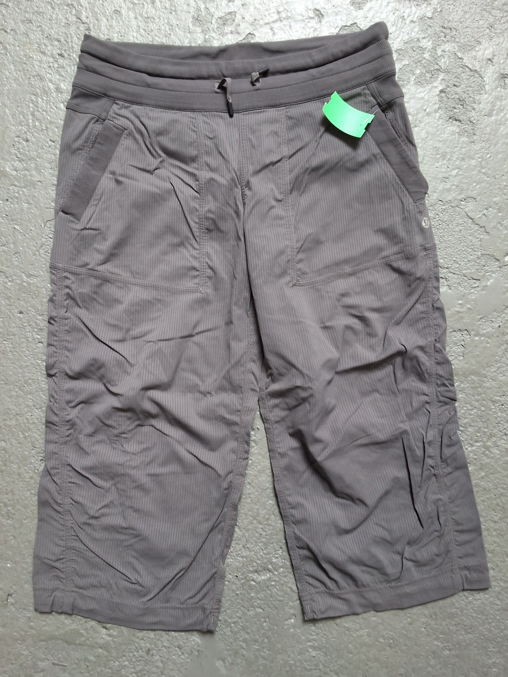 Lululemon Athletic Capri Pants