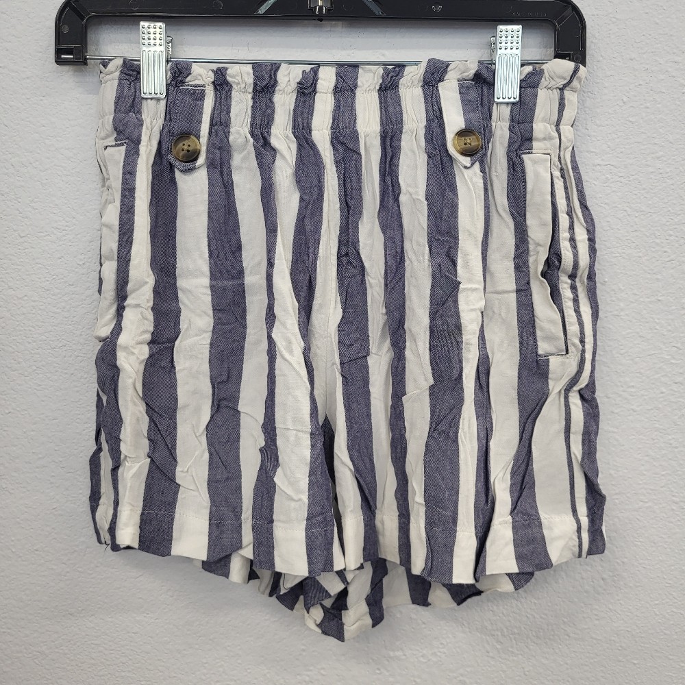 American Eagle Striped Shorts, Medium