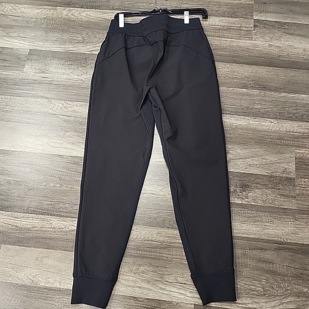 Athleta Pants, 8