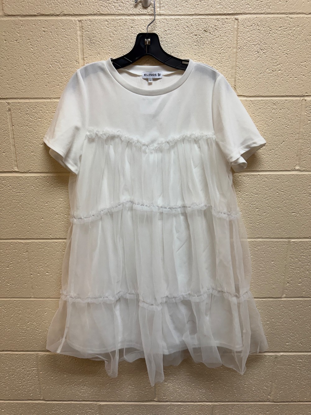 SIZE LARGE Elings dress