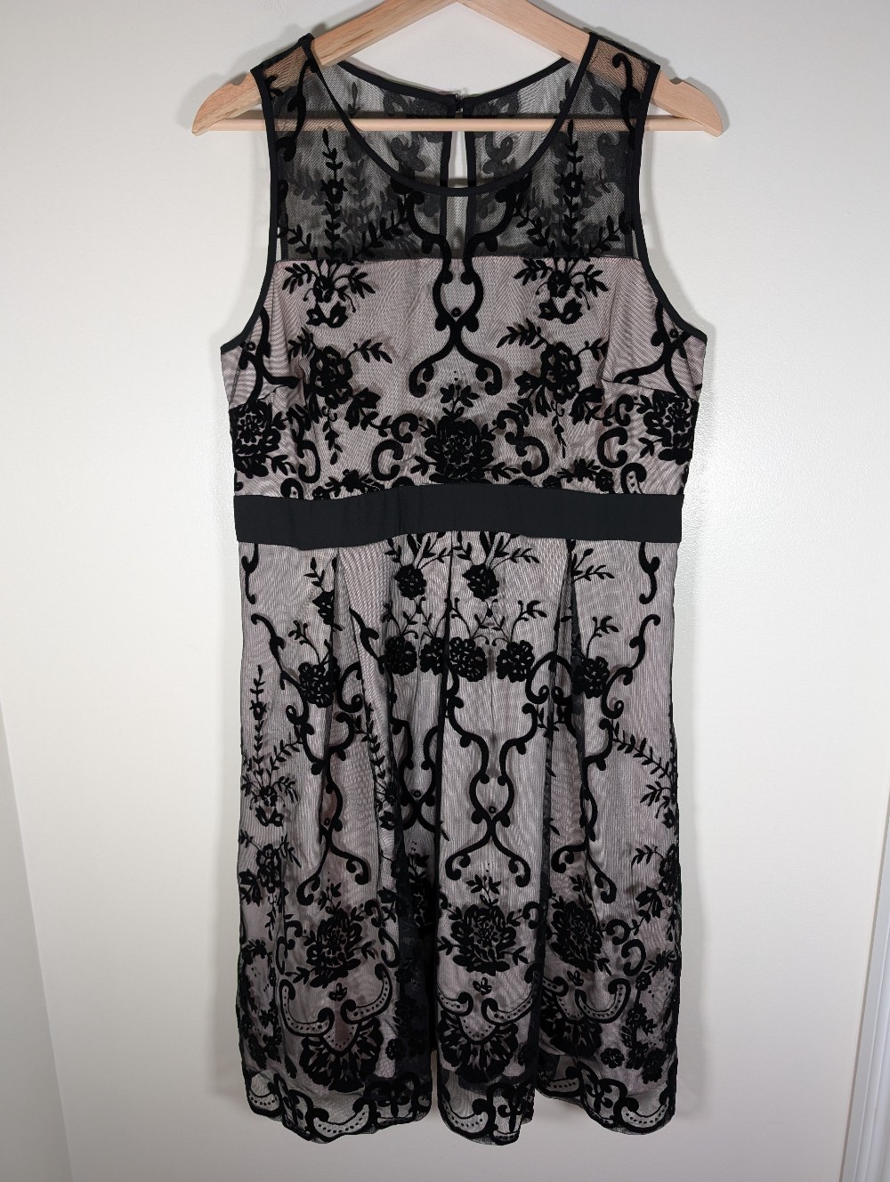 NWT Ricki's Black Sheer Lace Dress - SZ 10