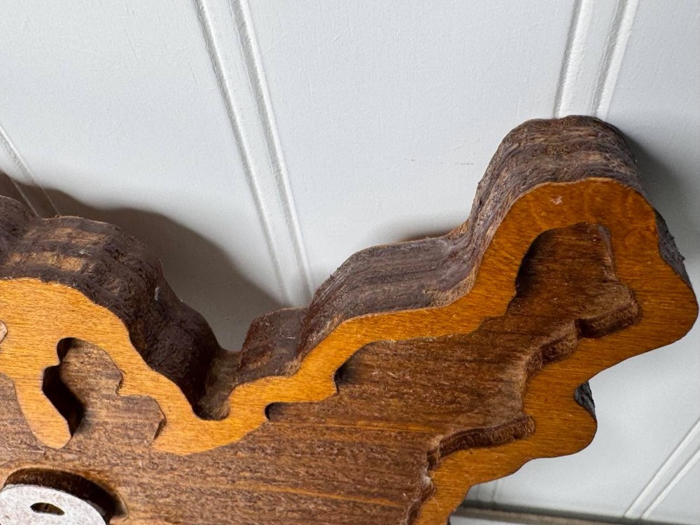 2605 - Layered wooden design shaped like the United States of America with the word 