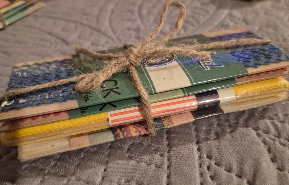 Bundle of Vintage Rick Rack and Trims