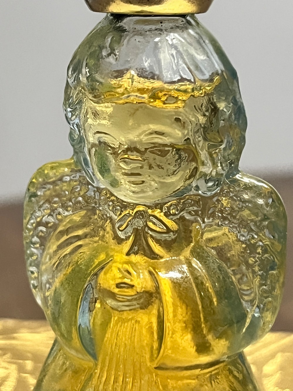 TT - Vintage Avon Ariane Ultra Cologne Perfume - AS IS