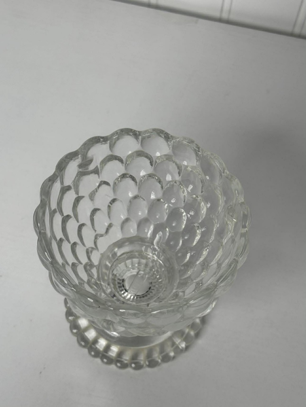 2537 - Vintage Avon bubble glass footed compote (3.5x3.5x4)