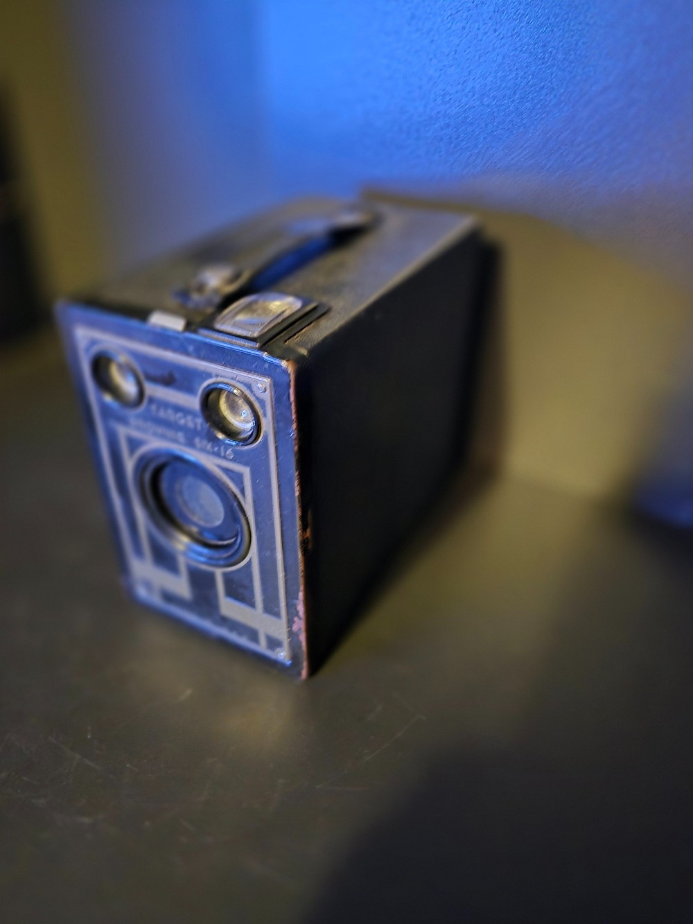 Vintage Target Brownie Six-16 box camera
