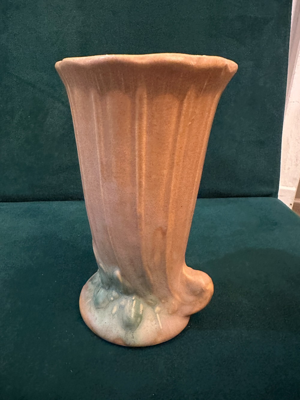 MB Vintage McCoy Pottery Upright Cornucopia