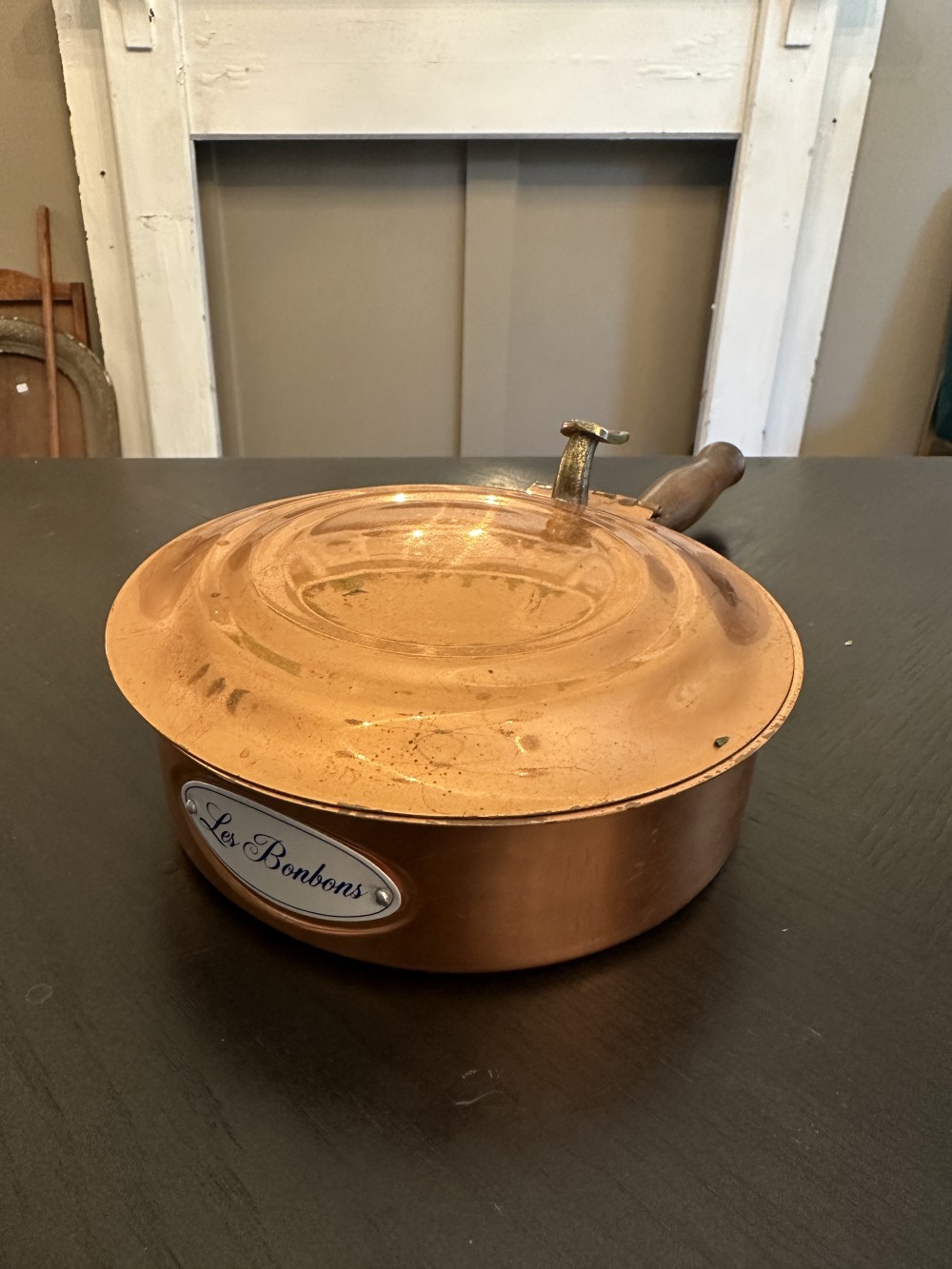 MB 1984 Teleflora Les Bonbons Copper Silent Butler