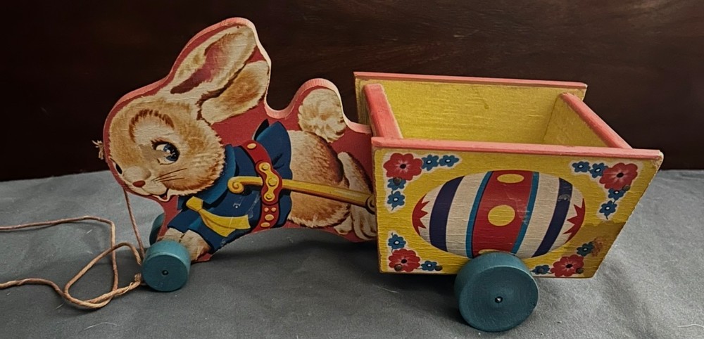 Vintage fisher price no 401 bunny pull toy