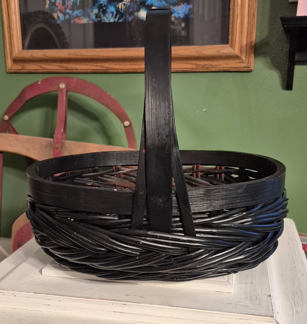 Black Basket