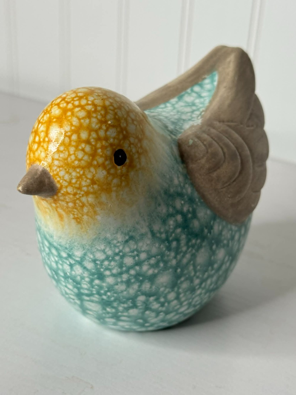 1381 - Ceramic bird figure