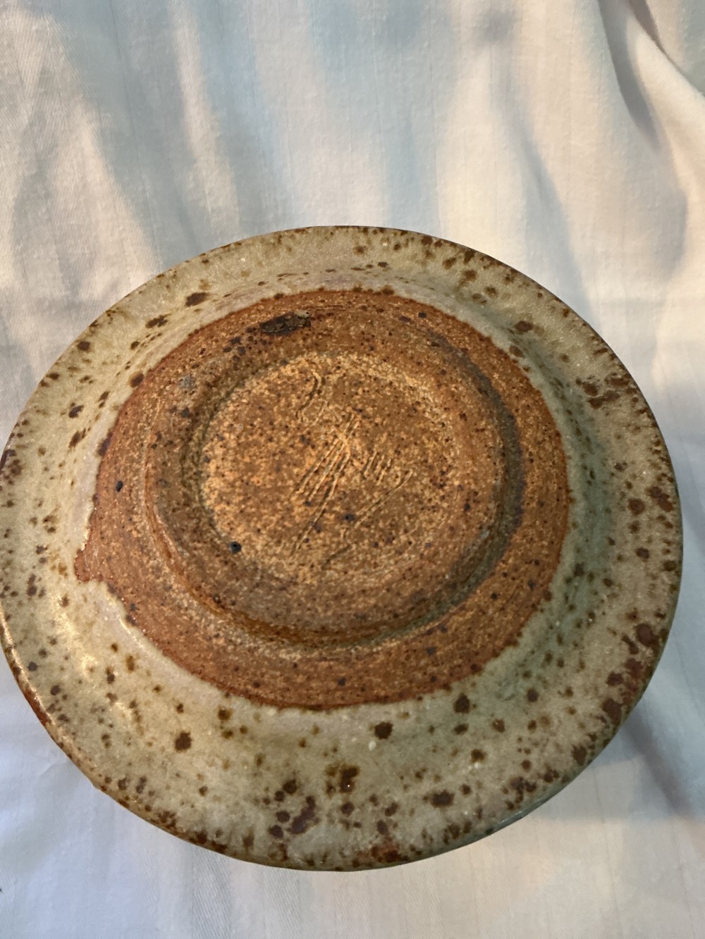 Pottery Plant Pot w/attached Tray