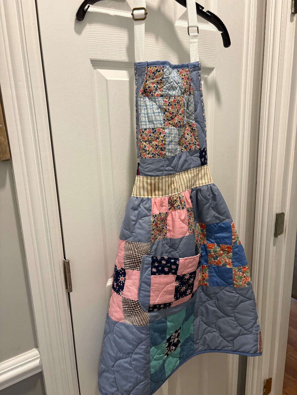 Cutter quilt apron