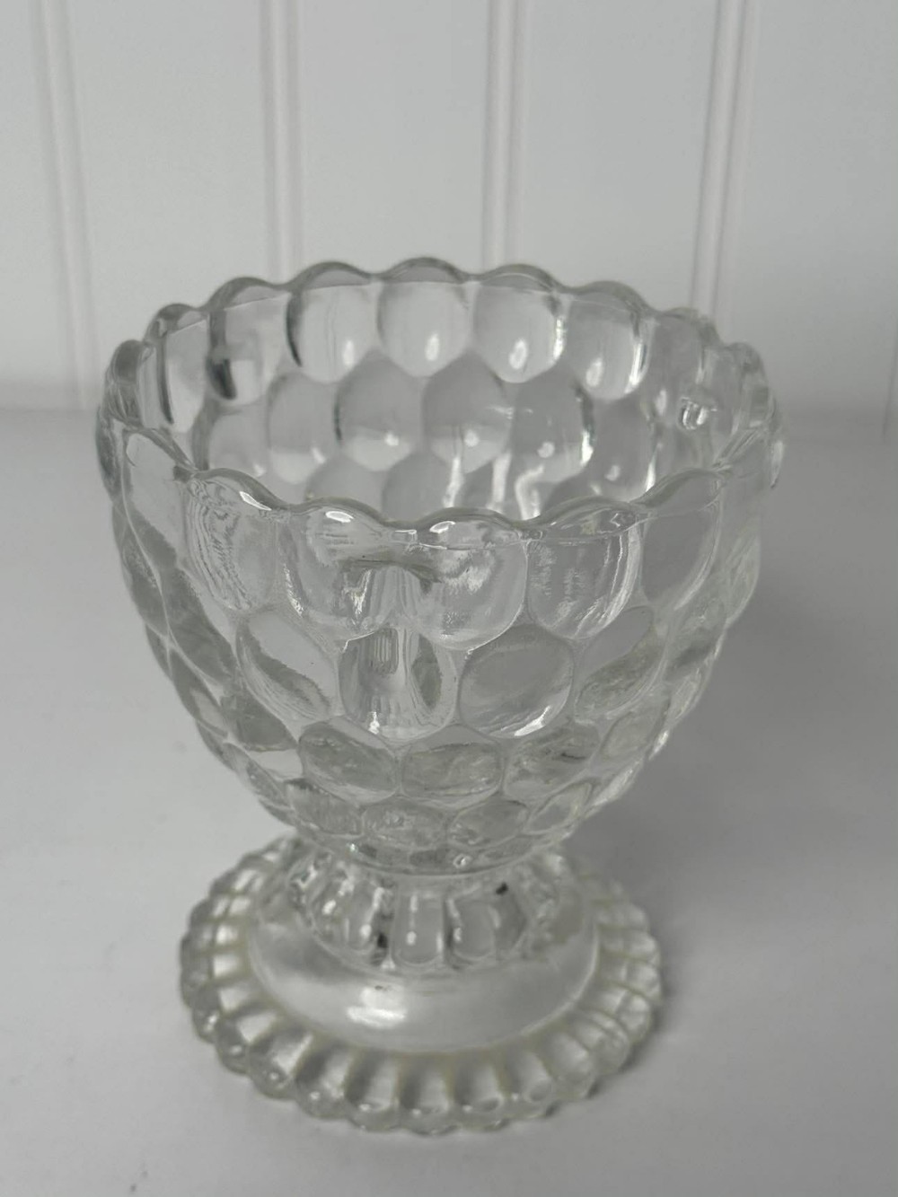 2537 - Vintage Avon bubble glass footed compote (3.5x3.5x4)
