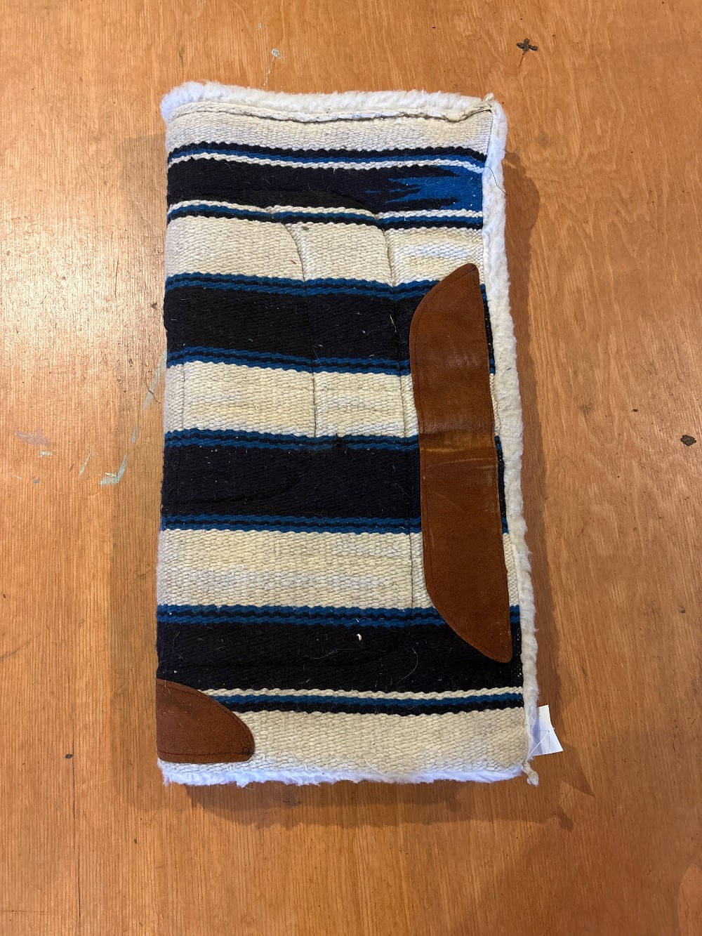 Western Pads & Blankets