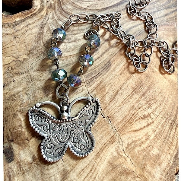 Butterfly in antique silvertone on short chain w/linked glass beads