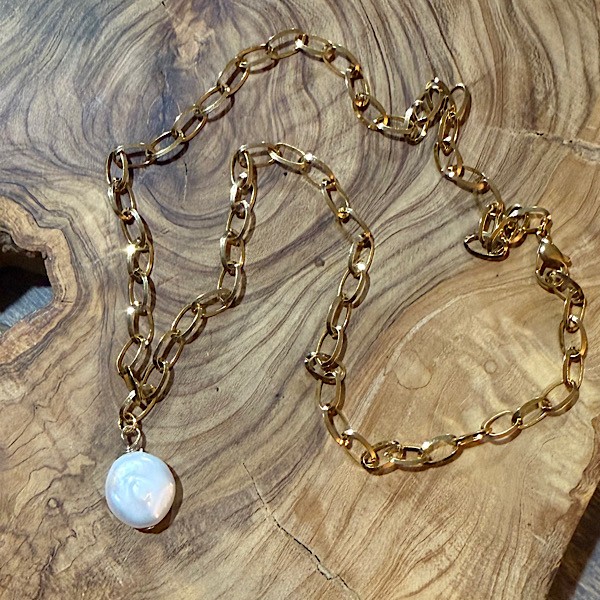 Coin pearl on 18” gold plated stainless oval chain