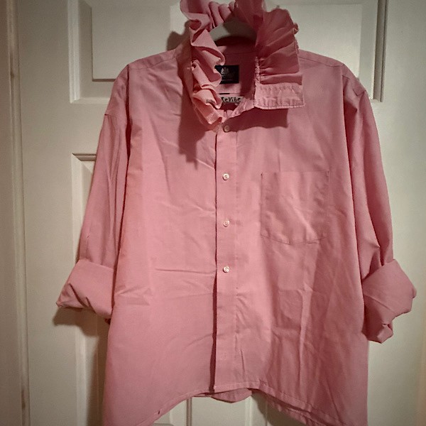 Ruffled collar shirt: Salmon pink