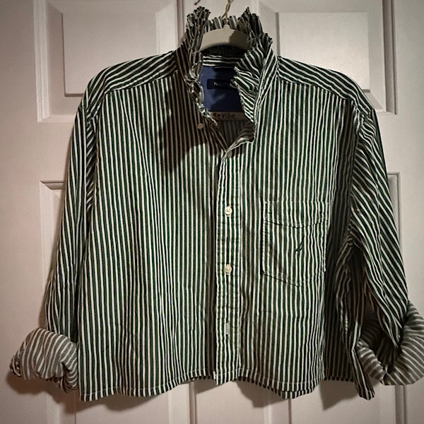 Ruffled collar shirt: Hunter green striped Nautica, cropped