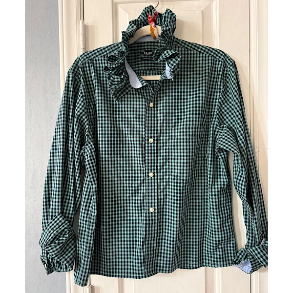 Ruffled collar shirt: Southern Tide Dark blue & cream plaid w/cream skirting